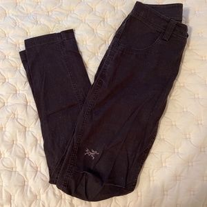 Women’s Arcteryx Murrin pant in dark purple